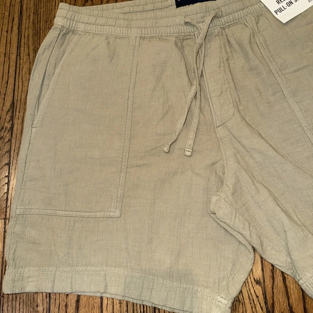 Abercrombie & Fitch Relaxed Pull On Short Size Extra Large XL New Beige 7" - Picture 3 of 9